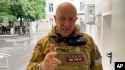Ông Yevgeny Prigozhin, chủ sở hữu Tập đoàn lính đánh thuê Wagner, trong một video ở Rostov-on-Don, Nga, vào ngày 24 tháng 6 năm 2023.