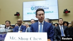 Giám đốc điều hành TikTok Shou Zi Chew điều trần trước Ủy ban Năng lượng và Thương mại Hạ viện Mỹ ngày 23/3/2023