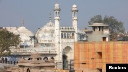 گیان واپی مسجد تنازع کئی روز سے بھارت میں موضوع بحث ہے۔ 