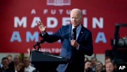 Tổng thống Joe Biden phát biểu tại United Performance Metals ở Hamilton, Ohio, ngày 6 tháng 5 năm 2022. 