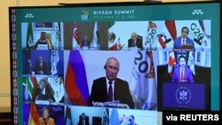 Tổng thống Nga Vladimir Putin tham dự hội nghị thượng đỉnh trực tuyến của G20 năm 2020. 