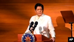 Tổng thống Phillippines Ferdinand Marcos chủ trương xây dựng mối quan hệ khẳng khít với Trung Quốc
