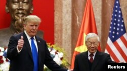 Tổng thống Trump và Tổng bí thư, Chủ tịch nước Nguyễn Phú Trọng trong cuộc gặp ở Hà Nội hồi tháng Hai năm nay.