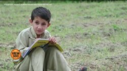 پاکستان: ریڈیو کے ذریعے بچوں کی تعلیم کا منفرد پروگرام