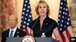 Tư liệu-Ảnh chụp ngày 21/9/2020, Đại sứ Mỹ tại LHQ Kelly Craft phát biểu tại một cuộc họp báo ở Bộ Ngoại giao Mỹ ở thủ đô Washington. 