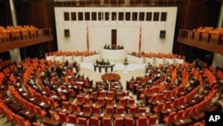 ترکی: حزب اختلاف کا حلف اٹھانے سے انکار