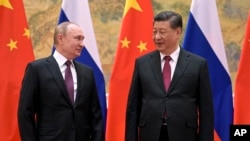 Tư liệu- Tổng thống Nga Vladimir Putin cùng Chủ tịch Trung Quốc Tập Cận Bình tại một cuộc gặp ngày 04/02/2022 tại Bắc Kinh. 