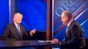 Ông Donald Trump trong một cuộc phỏng vấn với người dẫn chương trình Bill O'Reilly, đài Fox, khi còn là ứng viên tổng thống của đảng Cộng hòa, 6/11/2015. 