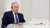 Giới quan sát: Có tín hiệu ông Putin không muốn leo thang khủng hoảng Ukraine