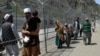 افغان سرحد سے باڑ ہٹانے کا سوال ہی پیدا نہیں ہوتا: شیخ رشید