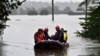 آسٹریلیا کو دہائیوں کے بدترین سیلاب کا سامنا، ہزاروں افراد بے گھر، اسکول بند