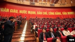 Ảnh minh họa: Các đại biểu tham dự lễ khai mạc Đại hội đảng 12 tại Hà Nội, ngày 21 tháng 1, 2016. 