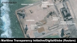 Ảnh vệ tinh cho thấy những công trình quân sự được đặt trên các đảo nhân tạo của Trung Quốc tại Biển Đông. 